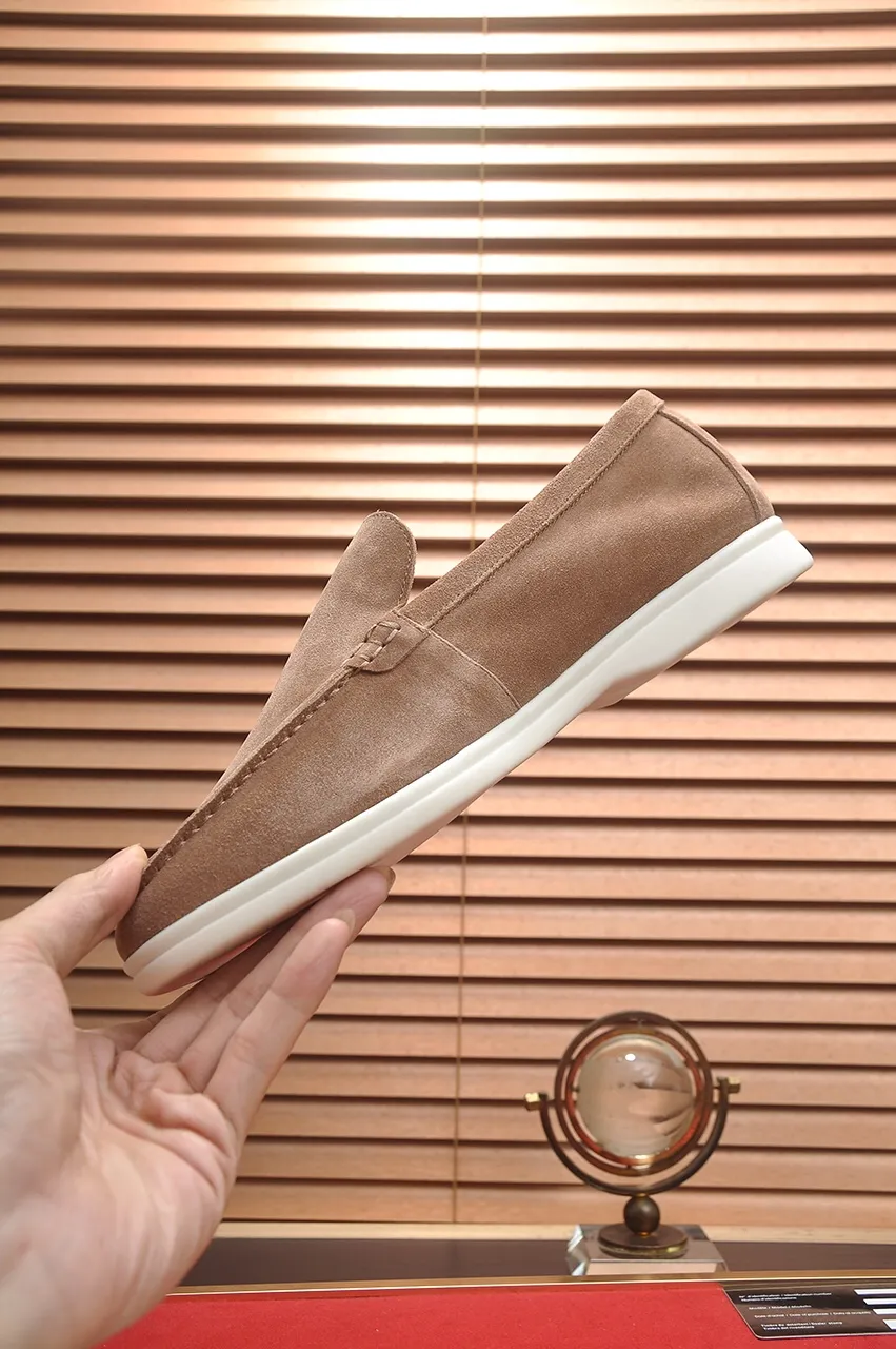 Men's shoes 💰400💶[𝐥𝐨𝐫𝐨 𝐏𝐢𝐚𝐧𝐚] [Couple model] High-end quality, affordable price, LP classic loafers, Italian treasure brand, the only brand that can match Hermès! Only after wearing it do we know that we can’t live up to our feet. Women’s code: 35-40 (customized sizes 34, 41, 42 are non-returnable) Men’s code: 38-44 (customized 45, 46, 47, 48 are non-refundable) Fabric: Customized imported cashmere Lining: Customized imported fetal cowhide Foot: Imported benzene-dyed calfskin Outsole: Exclusive original glass rubber outsole